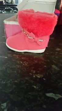 Toddler size 5 pink boots brand new