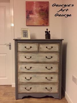Very stylish fully refurbished tallboy chest of drawers in anthracite/grey and cream finish
