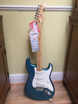 As New! Fender Stratocaster/Strat 2014 MiM (Made in Mexico/Mexican Standard) - Electric Guitar