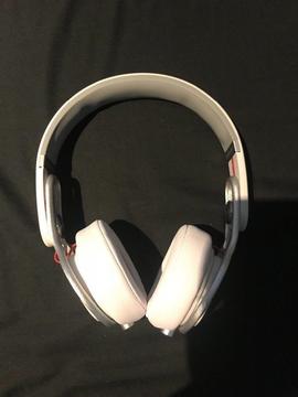 Beats By DRE MIXR white(with box)