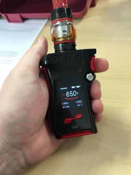 Smok mag vape 225watt with 8ml fat boy glass £75 ono