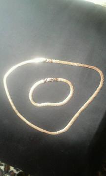 Necklace and Bracelet Set