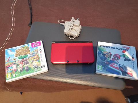 Nintendo 3DS XL With 2 3DS Games And Charger