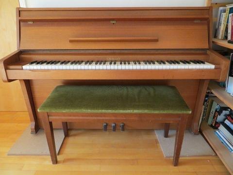 Piano upright acoustic made by Challen in 1980 approx