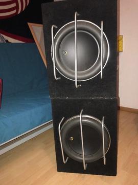 Quick sale Powerful SubWoofer for £ 100 only
