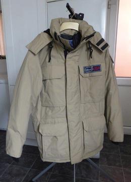 BRAND NEW ROCKPORT USA HOODED JACKET SIZE 14 in Southampton