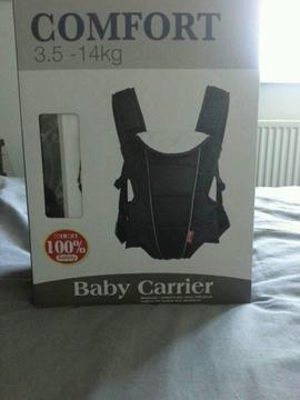 New baby carrier