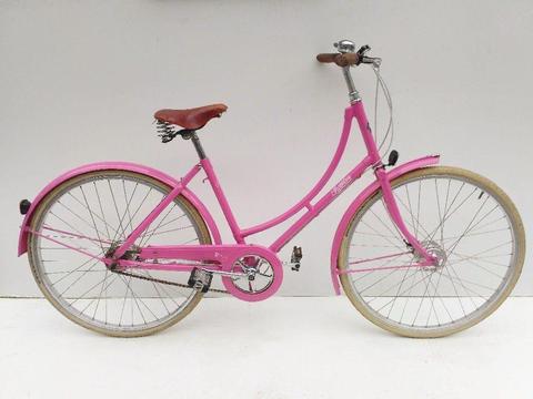 ladies Pashley Poppy town bicycle
