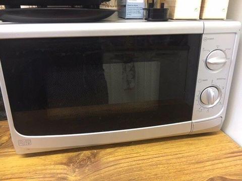(SOLD) silver microwave