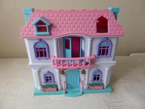Small Doll House