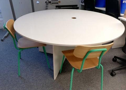 Round Office Table: free! - Seats 4, Good Condition
