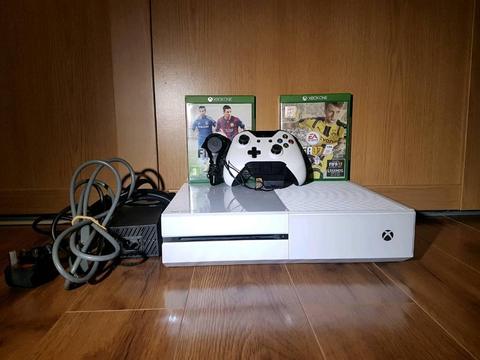 Xbox one with controller and all accessories