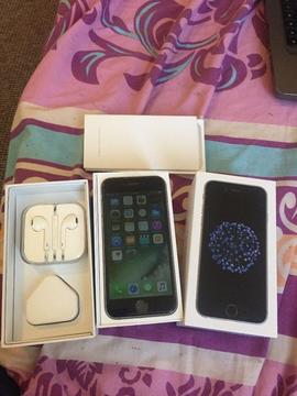 iPhone 6 grey unlocked great condition boxed with all unused accessories selling as got upgrade