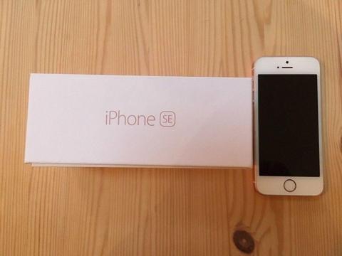 Rose Gold iPhone SE 32gb with box