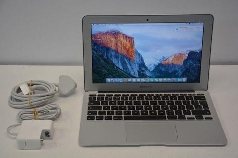 Apple MacBook Air 2015 model 11 inch i5 1.6GHz 128GB SSD 4GB RAM OFFICE 2016