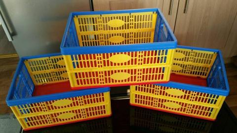 Storage folding boxes