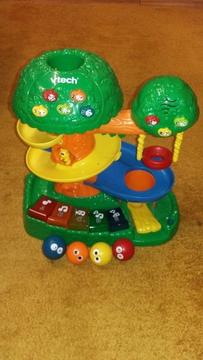 V Tech Discovery Tree House Lights Sounds Music Learn activity fun station centre educational toy