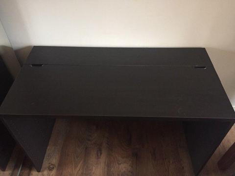 Table in good condition