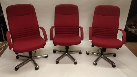 Quality Swivel Chairs x 3 (Fray Design)