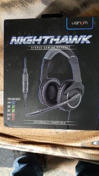 Venom Nighthawk Universal Stereo Gaming Headset PS4 / Xbox One / Xbox 360 / Nintendo Switch / PC Mac
