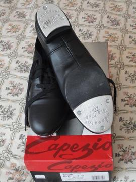 Capezie leather Tap shoes Size5