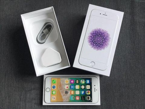 iPhone 6 unlock 16gb silver excellent condition box accessory