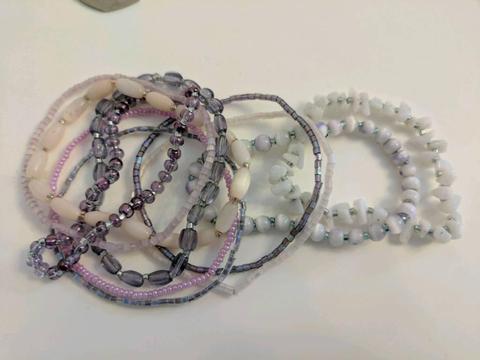 Set of bracelets