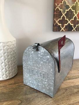 Vintage American Style Metal Wedding Post Box/Card Box