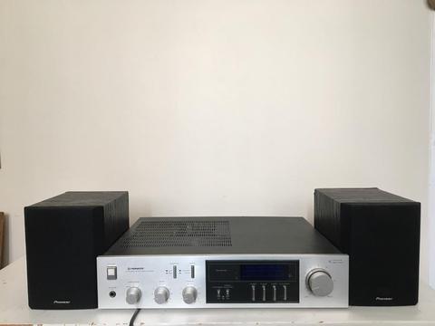 Pioneer SA 520 Integrated Amplifier Blue edition