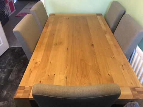 Oak veneer dining table set
