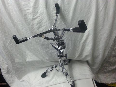 Mapex top quality heavy duty snare stand brand new