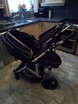 parent or front facing double twin pram