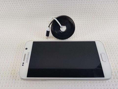 Samsung Galaxy S6 White 32GB Unlocked in good Condition