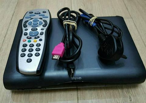 Digitel sky hd multi room box complete with power cable