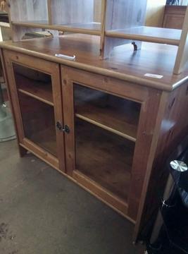 Pine TV unit £25