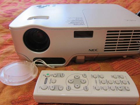 NEC NP60 Portable Projector - Very Bright Image! 3000 ANSI Lumen Brightness! 3-D Ready!