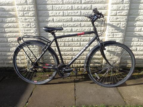 mens 22in dawes hybrid aluminum bike, lights, very good condition, d-lock avilable free delivery