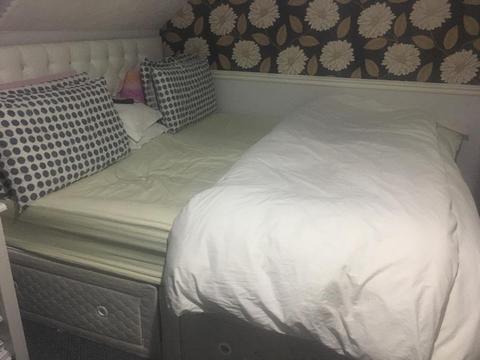 Super king bed&mattress& headboard