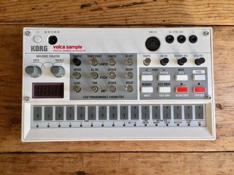 Korg Volca Sample - with Retrokits RK-002 expansion midi cable and UK power supply