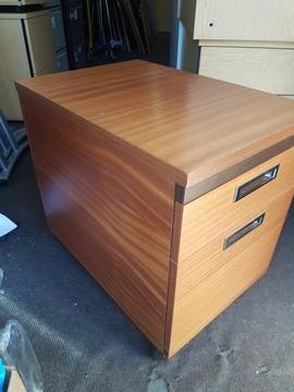 Lockable Good solid dark w 2 drawer Office desk pedestal with Key