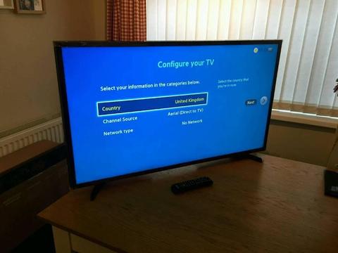 New 40in Samsung 1080p LED TV Freeview HD HDMI USB - 2017 model - Warranty