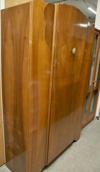 Gorgeous Wardrobe - Can Deliver For £19