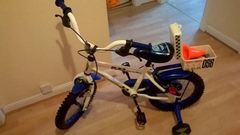 Kid's Bicycle (with balancer) 2 years old, in very good condition, with hand pump, Lock and Key