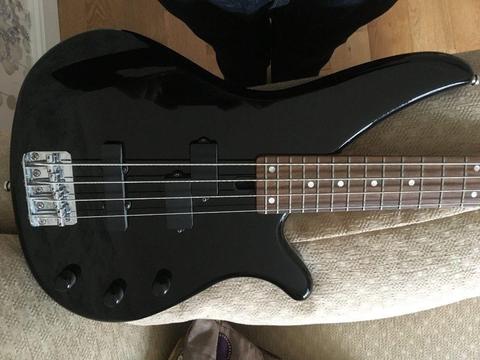 Yamaha RBX270 Bass Guitar with Soft Case