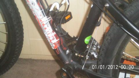 SPECIALIZED BIKE HARDROCK EDITION MINT CONDITION