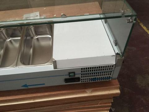 ******** 1.6m Brand New Table Top Salad Bar *********