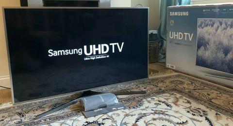 49in Samsung 4K HDR Ultra HD Smart LED TV WI-FI Freeview HD & FreeSat HD Voice CTRL WARRANTY