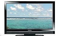HITACHI 32 INCH LCD HD TV WITH BUILT IN FREEVIEW**DELIVERY IS POSSIBLE**
