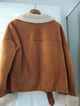 Excellent Quality Sheepskin Jacket. Beautifully Made. Like New