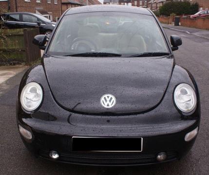 LOOKING TO SWAP MY , 2002 Black Volkswagen Beetle. For a reliant robin